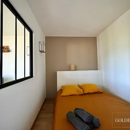 Appartement Le Golden View - Vue Imprenable & Parking Gratuit à Chambéry Extérieur photo