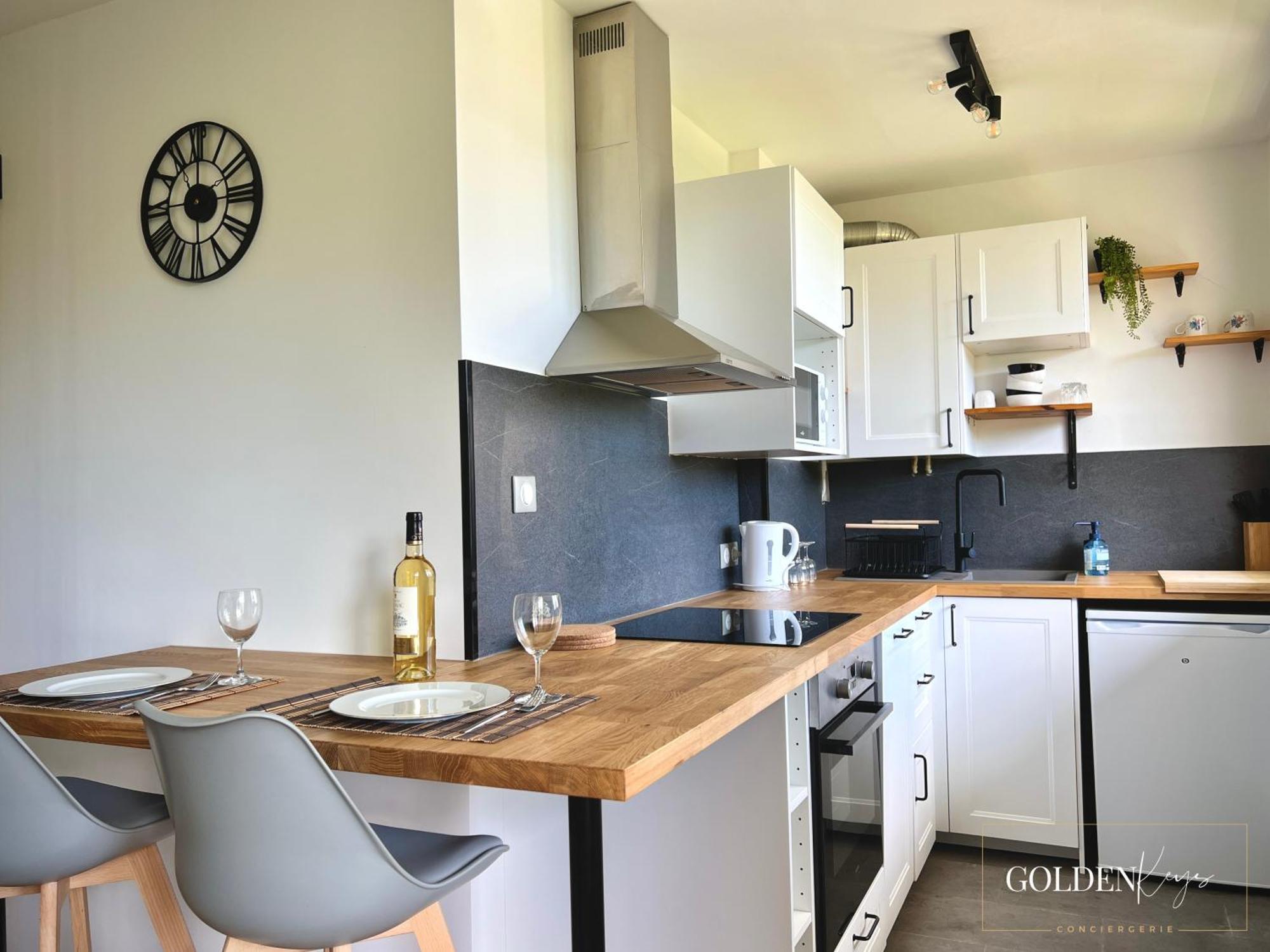 Apartment Le Golden View - Vue Imprenable & Parking Gratuit
