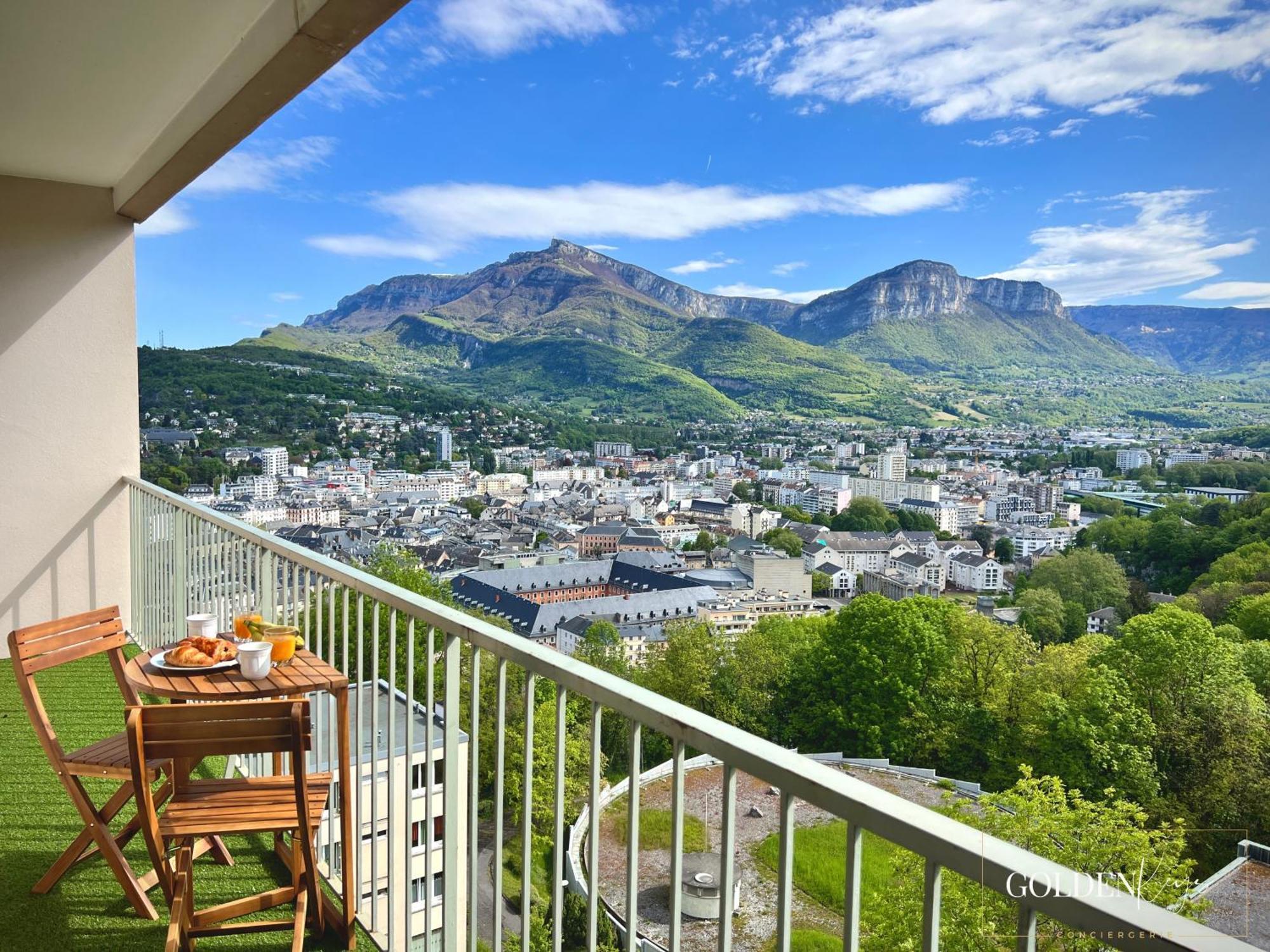 Le Golden View - Vue Imprenable & Parking Gratuit * Chambery